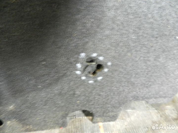 Пыльник двигателя - Audi A4 B8 (2011-15гг)