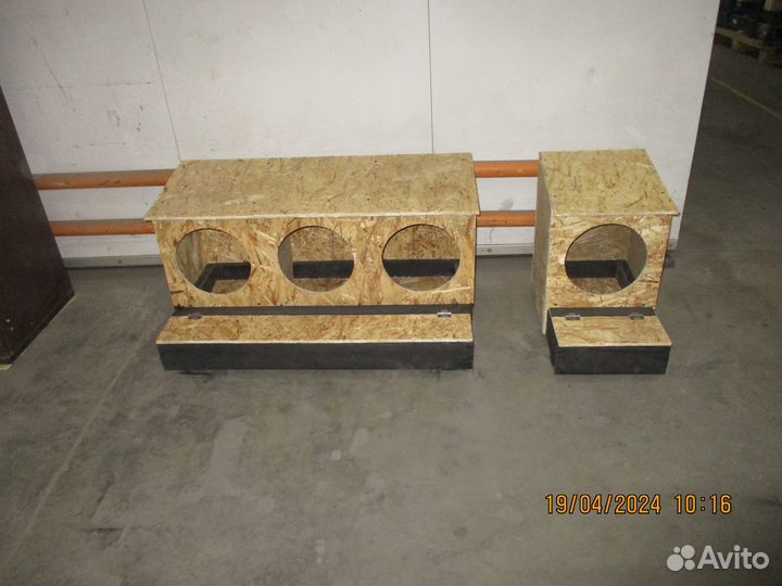 Гнездо для кур с яйцесборником