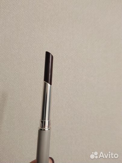 Помада Clinique