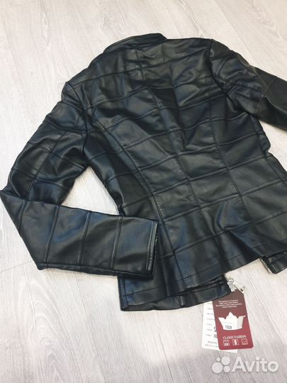 Куртка р 40 - 42