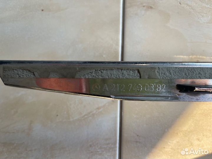 Накладка крышки багажника Mercedes E Class W 212