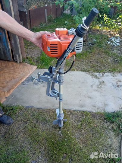 Лодочный мотор