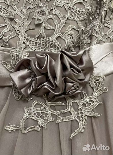 Вечернее платье