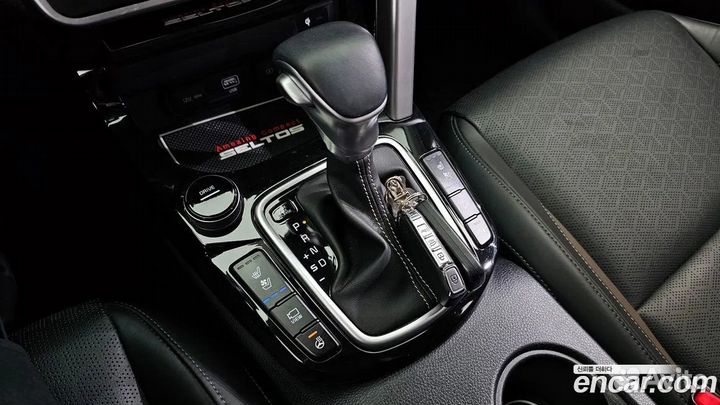 Kia Seltos 1.6 AT, 2020, 5 000 км