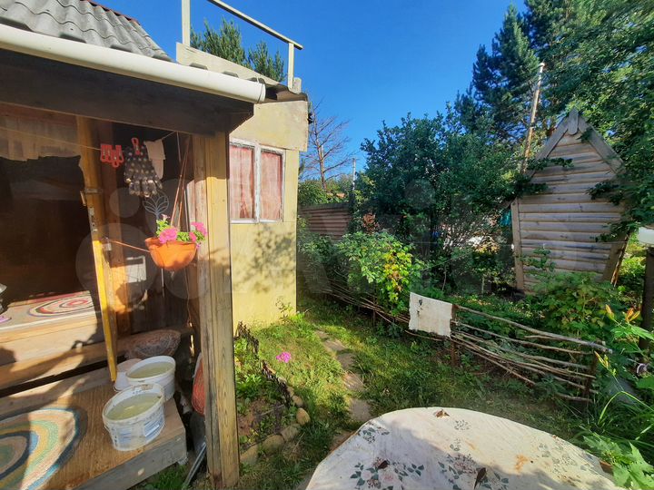 Дом 30 м² на участке 10 сот.