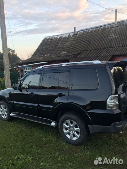 Mitsubishi Pajero 3.2 AT, 2008, 239 000 км