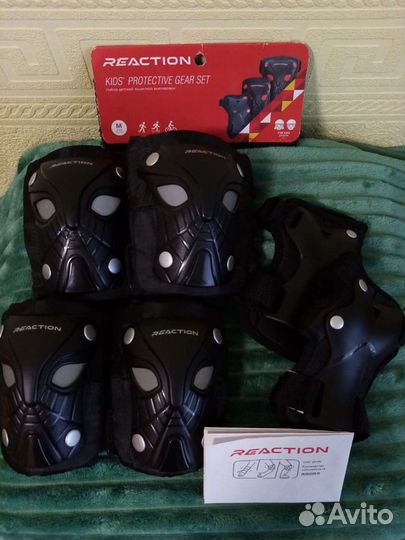 Ролики раздвижные reaction, р.32-35 +защита +сумка