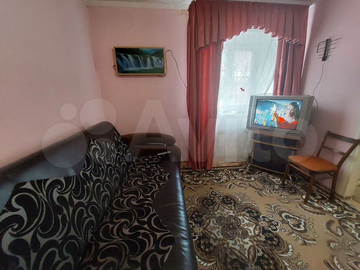 2-к. квартира, 30 м², 1/5 эт.