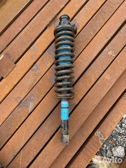 Хонда сабер стойка задняя