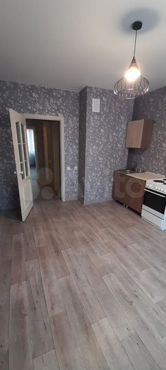 2-к. квартира, 60 м², 3/10 эт.