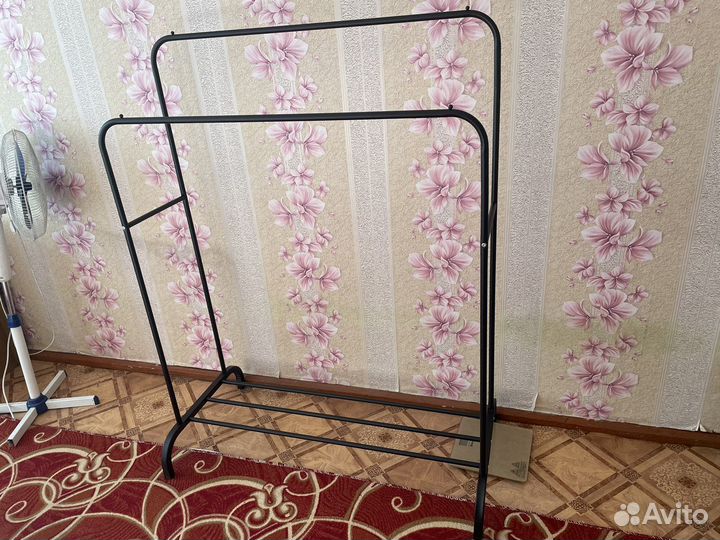 Вешалка напольная