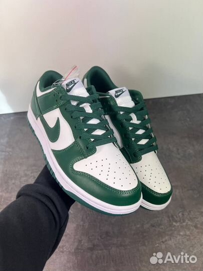 Кроссовки Nike Dunk Low Michigan State