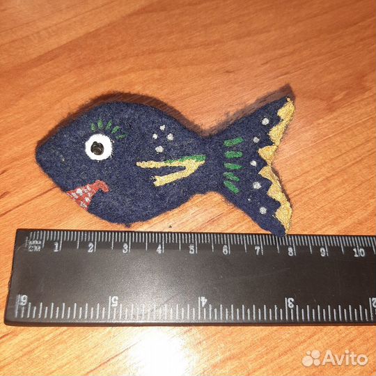 Брошь из валяной шерсти