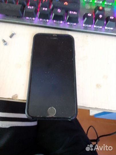 Телефон iPhone 7 32 гб