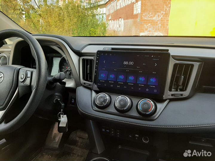 Android магнитола для Toyota Rav4 2018