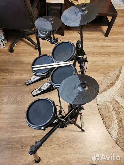 Ударная установка Alesis Nitro Mesh Kit