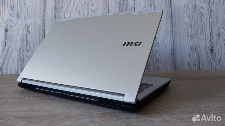 Игровой MSI GTX950M,Core i7,озу16gb,SSD/HDD