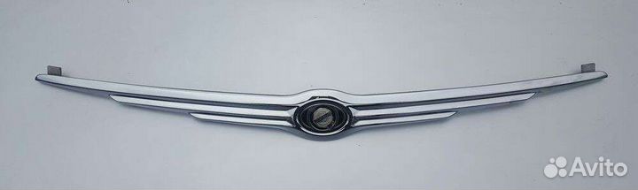 Крайслер 300с эмблема