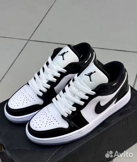 Nike Air Jordan 1 Low 