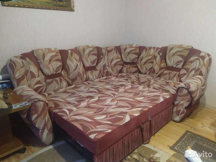 Угловой диван бу