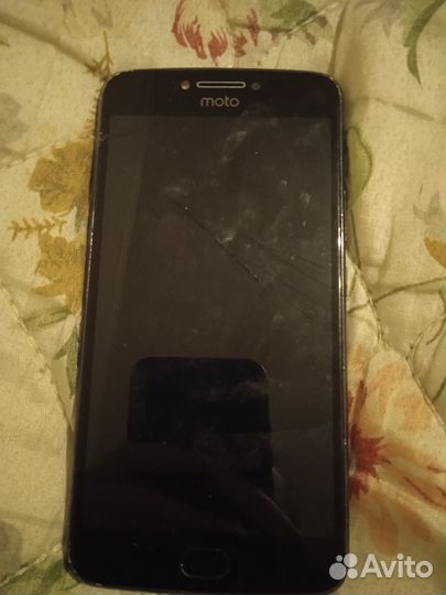 Motorola Moto E4 Plus, 3/16 ГБ