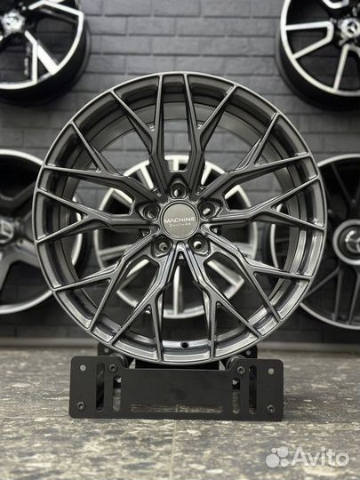 Разноширокие литые диски на Mercedes-benz, BMW