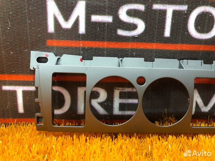 Накладка декоративная Bmw 7-Series E65 N62B48B