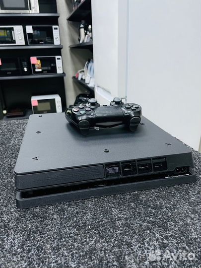 Игровая приставка Sony Playstation 4 Slim