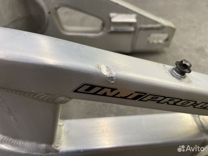 Маятник Honda CBR 600 RR PC37 06