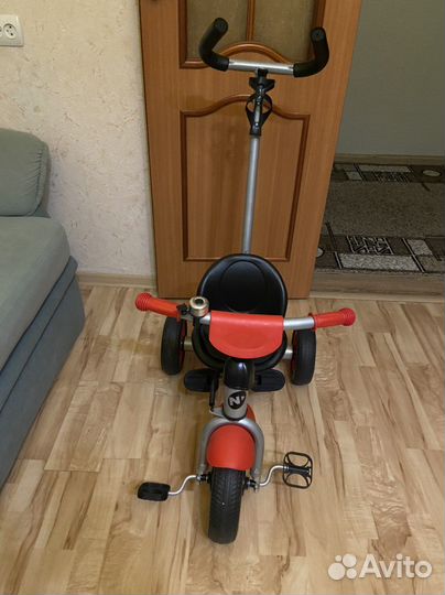 Детский велосипед с родительской ручкой
