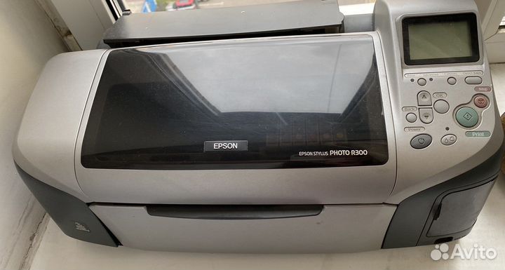 Принтер струйный Epson Stylus Photo R300
