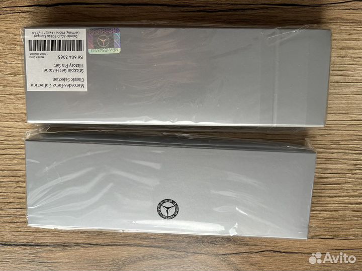 Набор значков B66043065 Мерседес Бенц