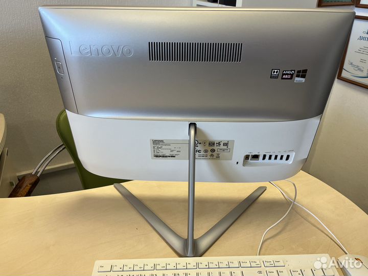 Моноблок Lenovo ideacentre AIO 510-22ASR (F0CC)