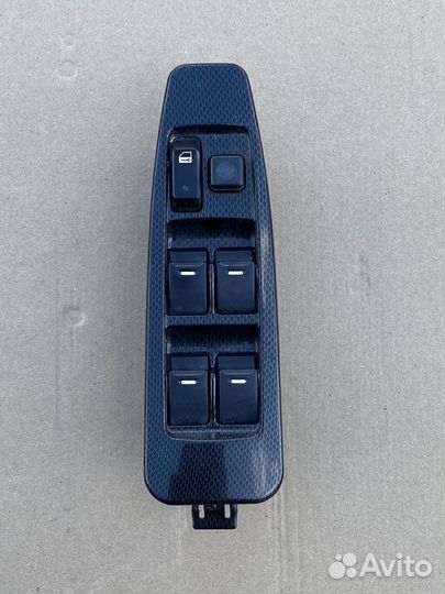 Блок управления стеклоподъемниками Geely MK Cross