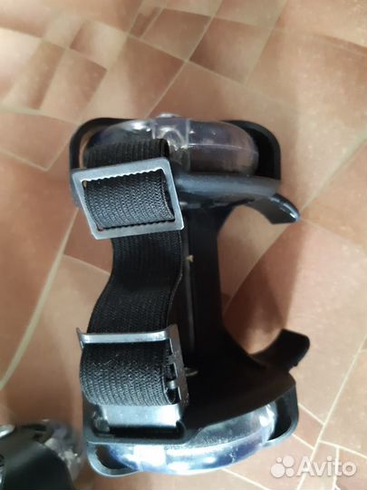 Роликовые коньки