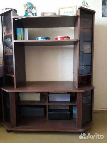 Тумбочка под телевизор или аквариум