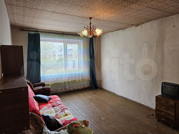2-к. квартира, 53 м², 1/5 эт.