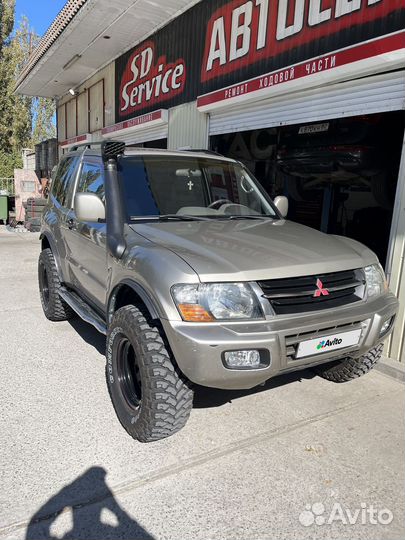 Mitsubishi Pajero 3.2 МТ, 2000, 350 000 км