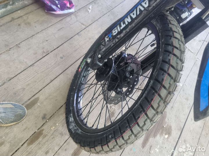 Avantis LX 300 новый