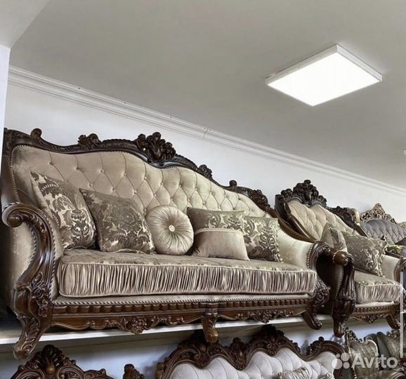 Диван и 2 кресла