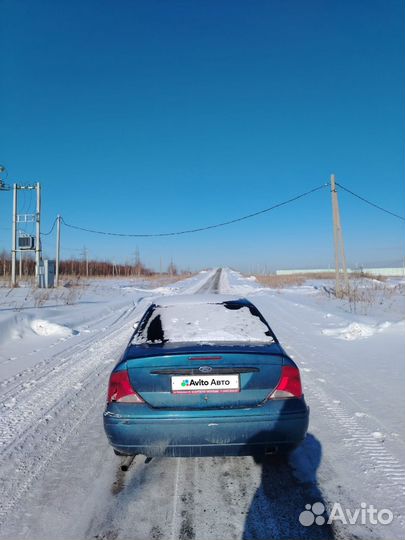 Ford Focus 2.0 AT, 2000, битый, 196 000 км