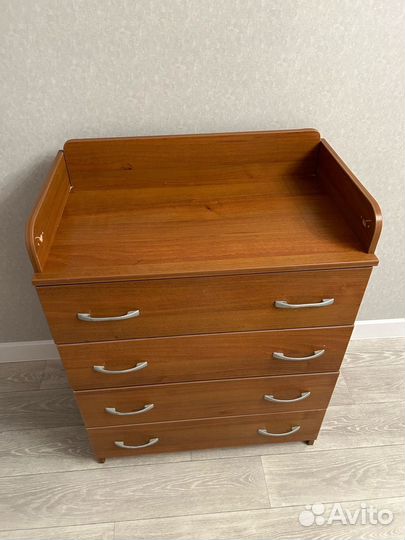 Пеленальный столик комод