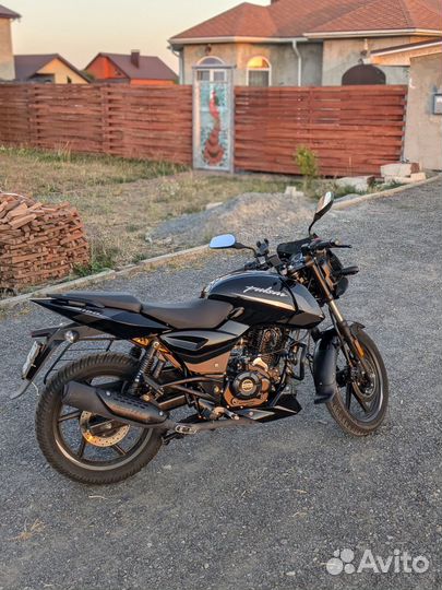 Bajaj pulsar 180