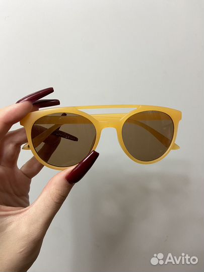 Солнцезащитные очки