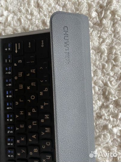 Чехол / чехол-клавиатура на планшет (21х12/24х17)