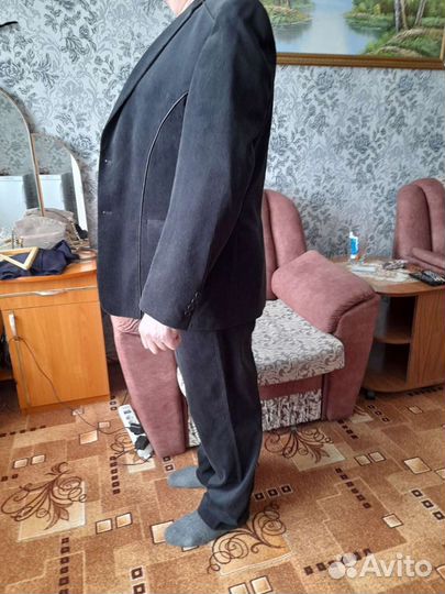 Мужской костюм