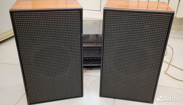 Радиола Вега-323с с колонками