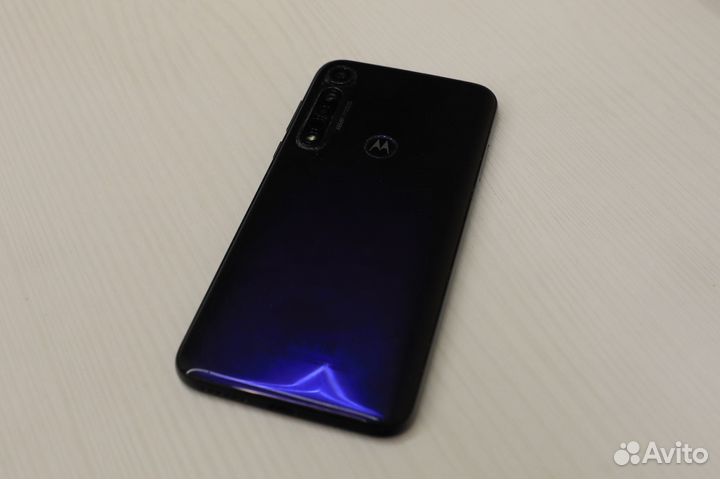 MOTOROLA Moto G8 Plus, 4/64 ГБ