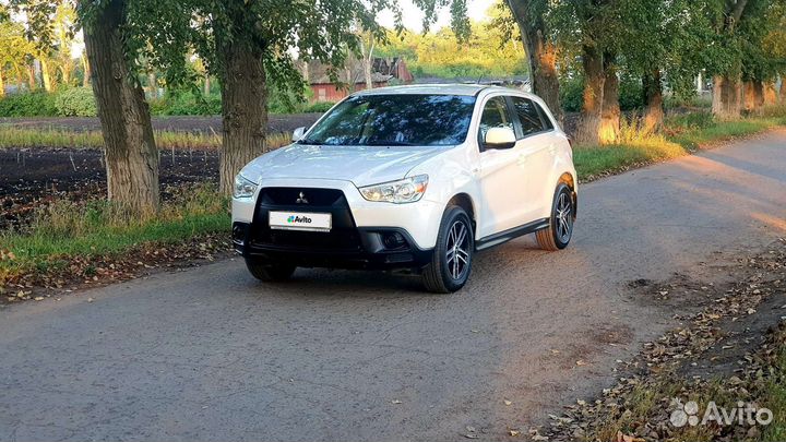 Mitsubishi ASX, 2011