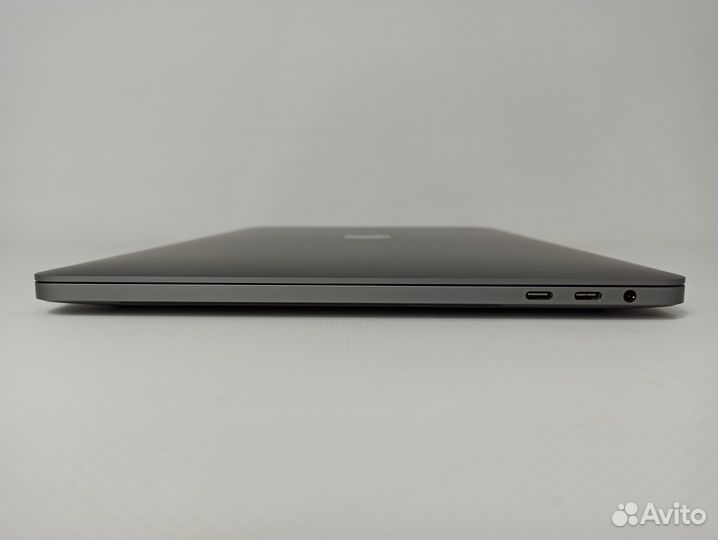 MacBook Pro 13 2020 Core i5 2.0GHz 16/512Gb идеал